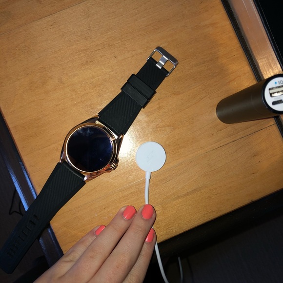 Michael Kors Access Watch - Picture 2 of 4